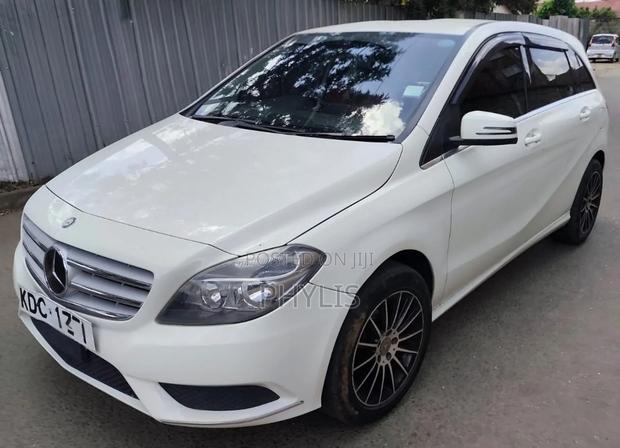 Mercedes-Benz B-Class 2014 White