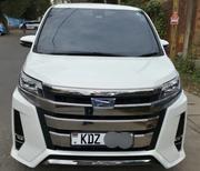 Toyota Noah 2019 White for sale