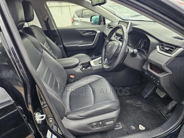 Toyota RAV4 Adventure 2019 Matt Black