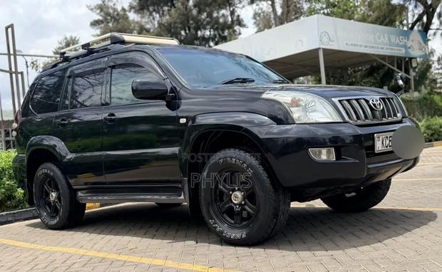 Toyota Land Cruiser 2008 Black