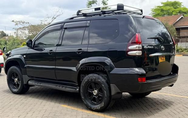 Toyota Land Cruiser 2008 Black