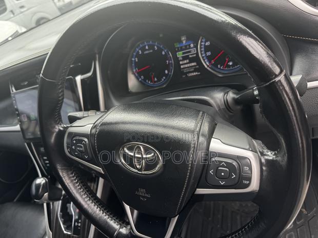 Toyota Harrier Premium 2013 Silver
