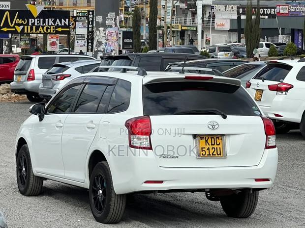 Toyota Corolla Fielder 1.5 Petrol FWD 2014 White