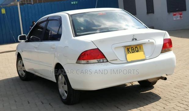 Mitsubishi Lancer 2004 White