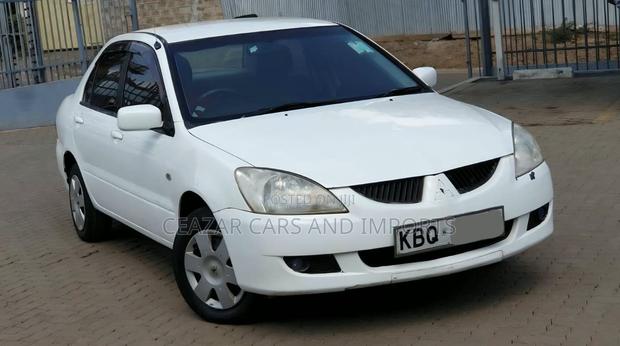 Mitsubishi Lancer 2004 White