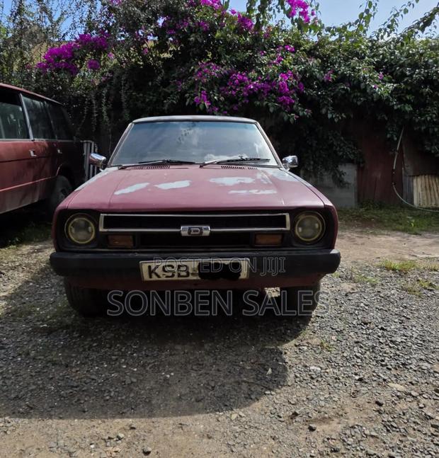 Nissan Sunny 1978 Red