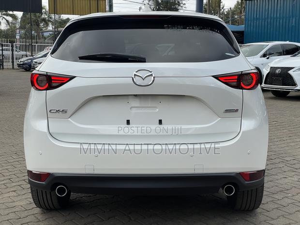Mazda CX-5 2019 White