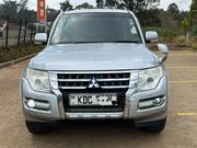 Mitsubishi Pajero 2015 Silver for sale
