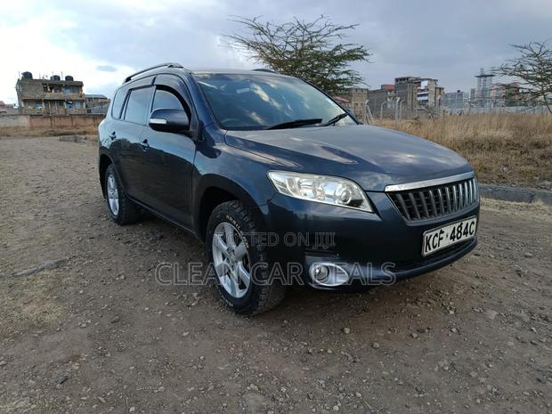 Toyota Vanguard 2009 Gray