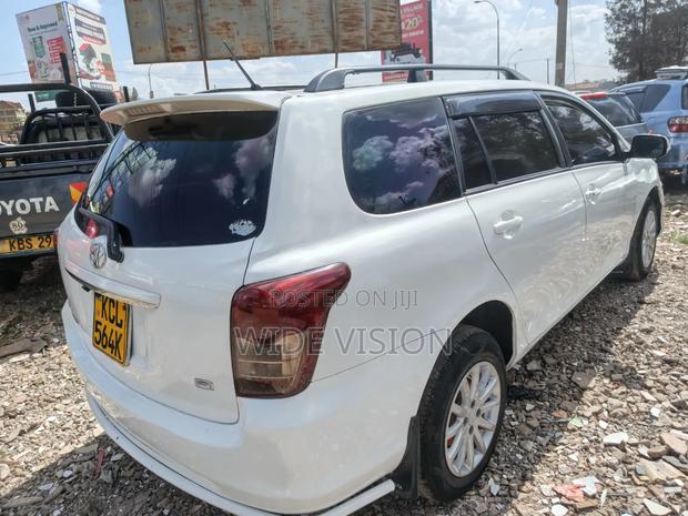 Toyota Corolla Fielder 2010 White