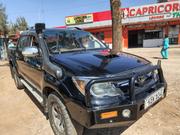 Toyota Hilux 2004 Gray for sale