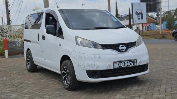 Nissan NV200 2015 White