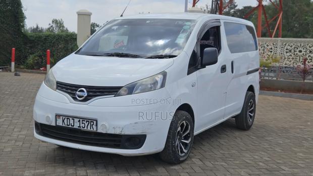 Nissan NV200 2015 White