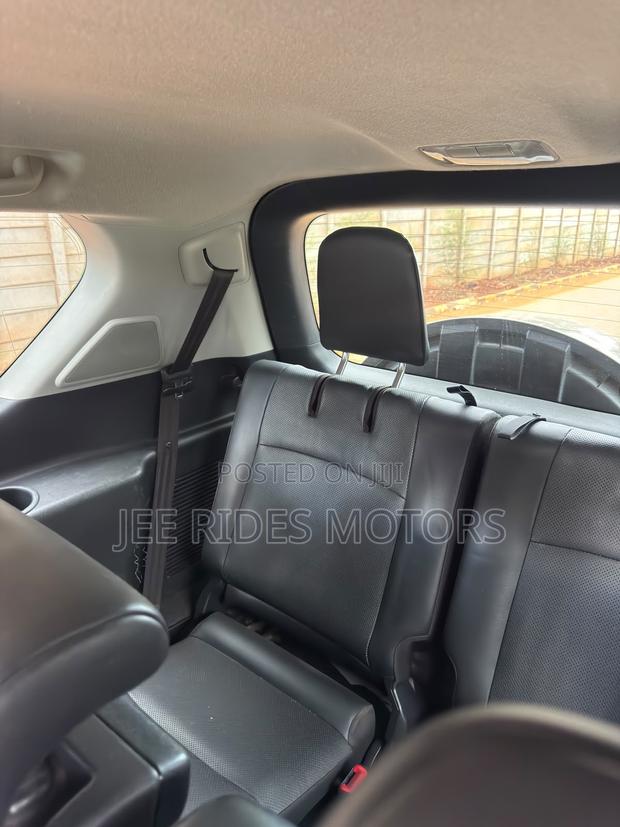 Toyota Land Cruiser Prado 3.0 172hp 2019 Silver