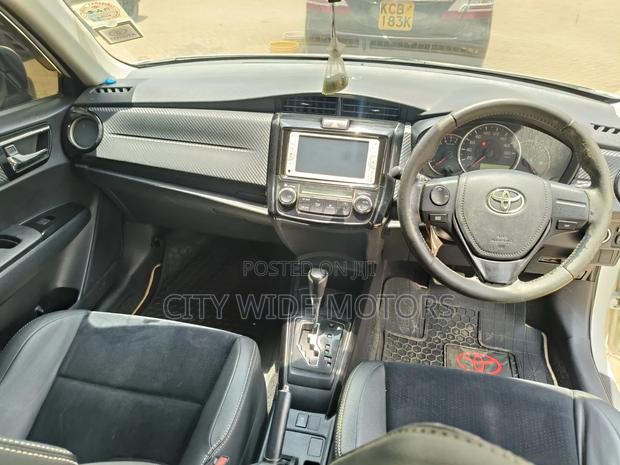Toyota Corolla Fielder 2013 Pearl