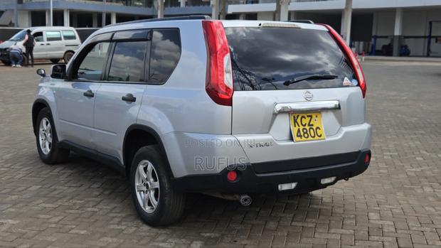 Nissan X-Trail 2.0 Petrol AWD 2013 Silver