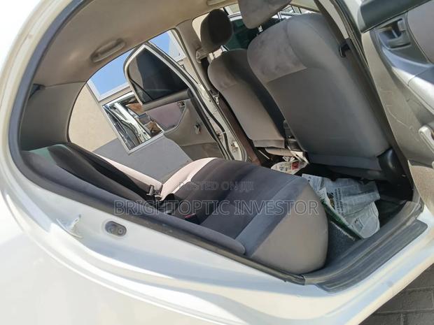 Toyota Corolla 2007 White