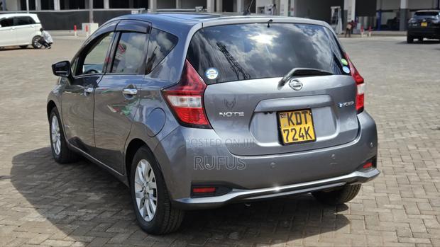 Nissan Note 1.2 Hybrid 2018 Silver
