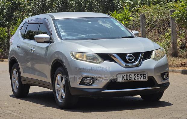 Nissan X-Trail 2014 Silver