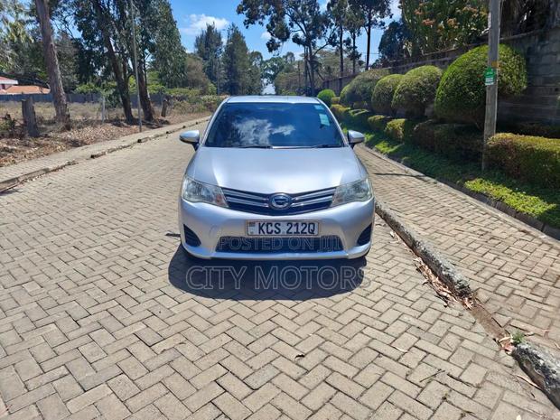 Toyota Axio 1.5 G 2WD 2012 Silver