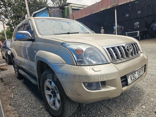 Toyota Land Cruiser Prado 3.0 D-4D 5dr 2005 Beige