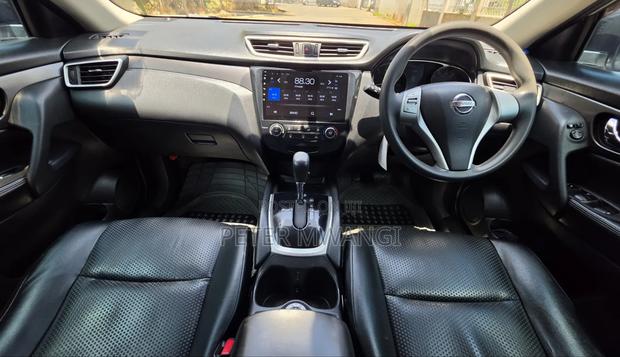 Nissan X-Trail 2014 Silver