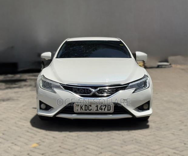 Toyota Mark X 2014 White