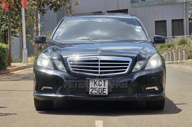 Mercedes-Benz E250 2011 Black