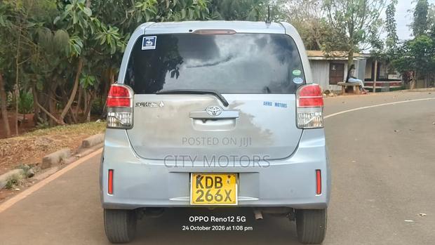 Toyota Spade 1.5 2014 Blue