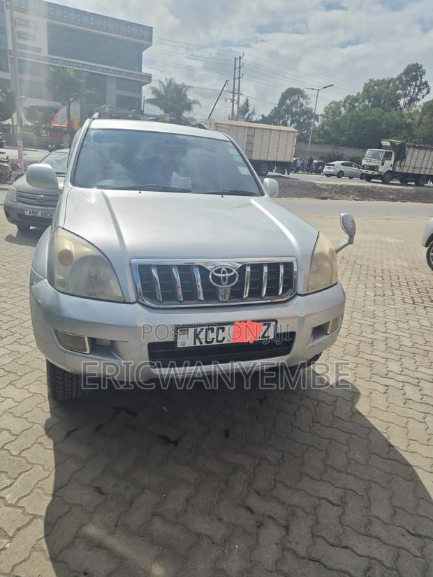 Toyota Land Cruiser Prado 2008 Silver