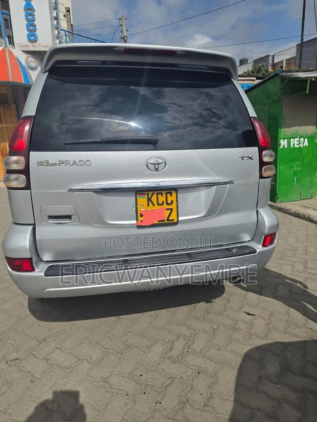 Toyota Land Cruiser Prado 2008 Silver