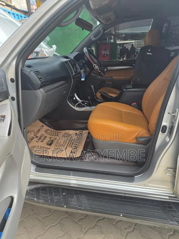 Toyota Land Cruiser Prado 2008 Silver
