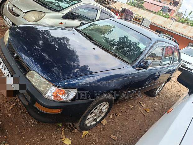 Toyota Corolla II 1999 Blue