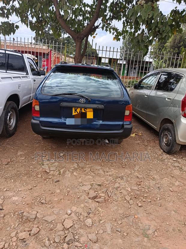 Toyota Corolla II 1999 Blue