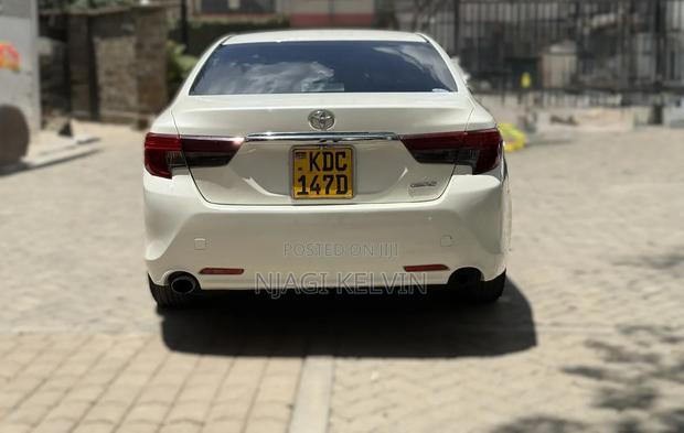 Toyota Mark X 2014 White