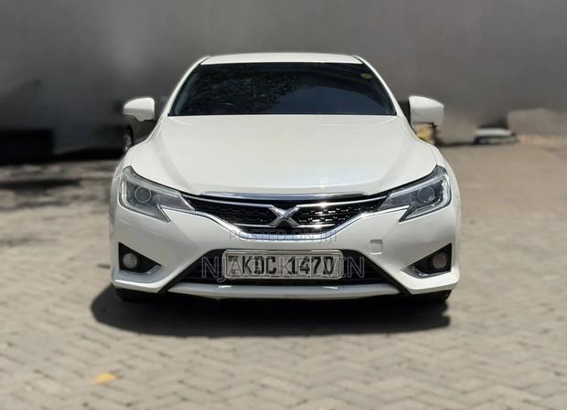 Toyota Mark X 2014 White