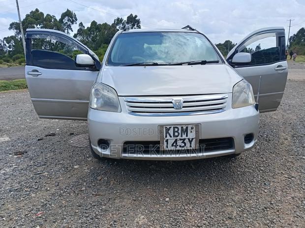 Toyota Raum 1.5 FWD 2003 Silver