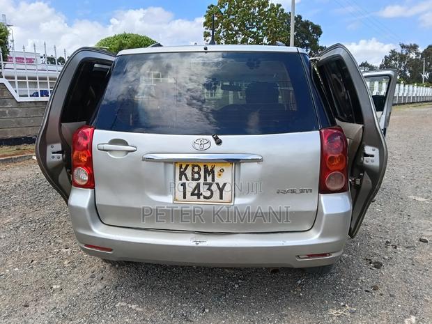 Toyota Raum 1.5 FWD 2003 Silver