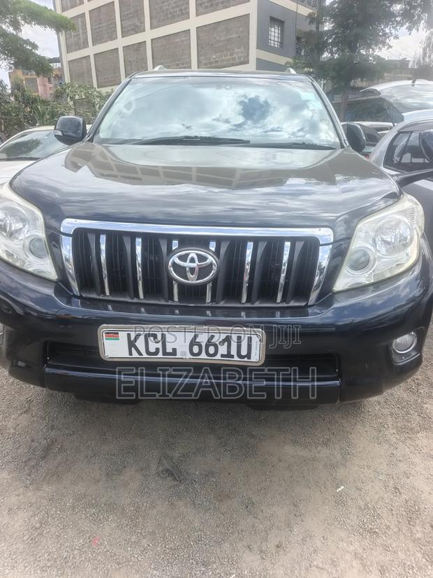 Toyota Land Cruiser Prado 2010 Black