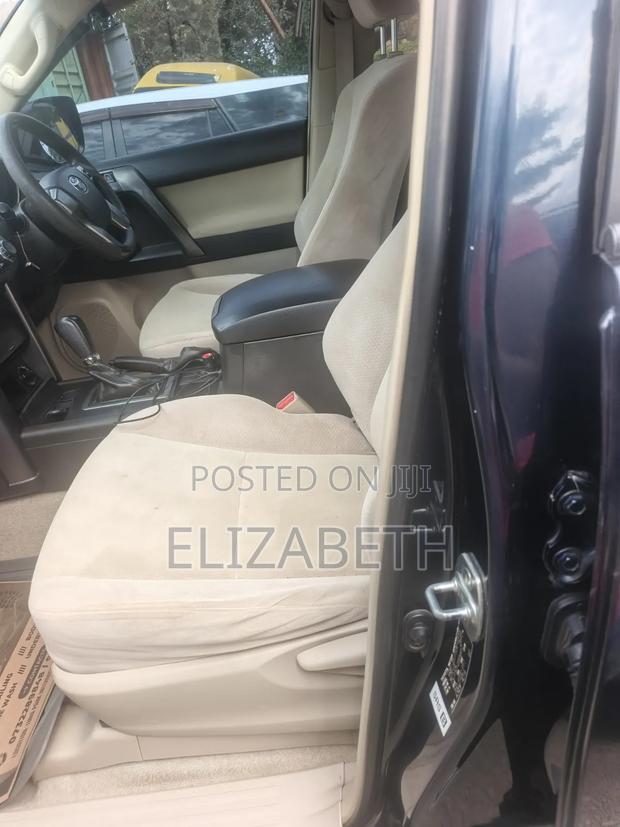 Toyota Land Cruiser Prado 2010 Black