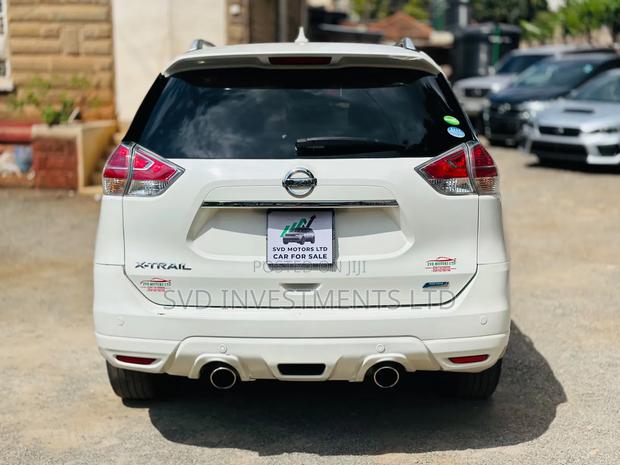 Nissan X-Trail 2.0 Petrol FWD 2016 White