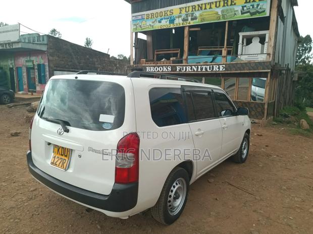Toyota Probox 1.5 DX 4WD 2018 White