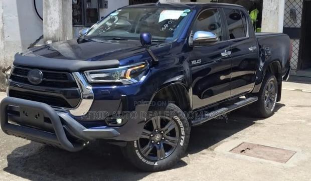 Toyota Hilux Revo Double Cab Deisel 2.4 AWD 2020 Blue