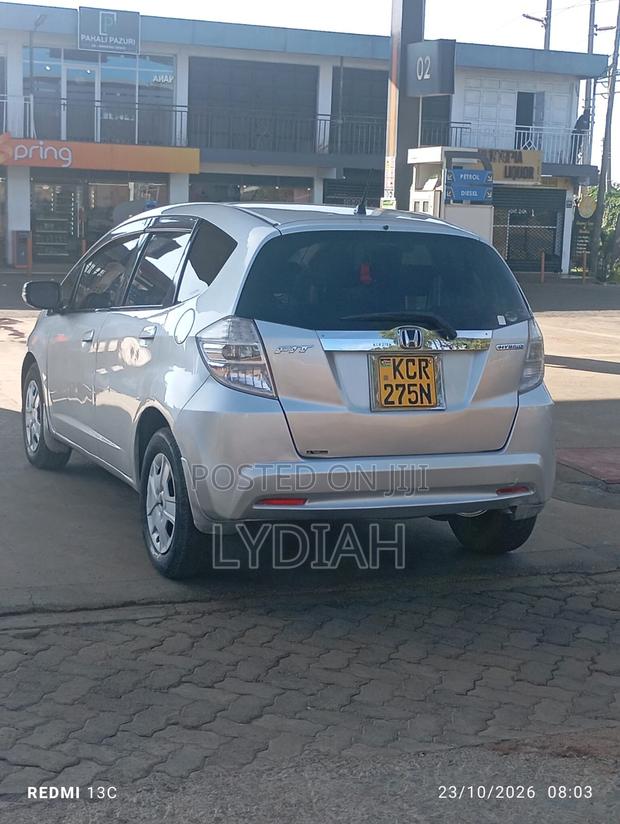 Honda Fit 2011 Silver