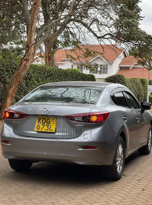 Mazda Axela SV Premium 2014 Silver