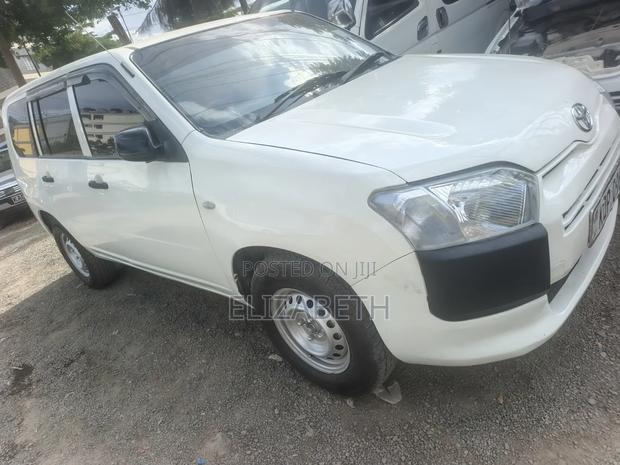 Toyota Probox 2017 White
