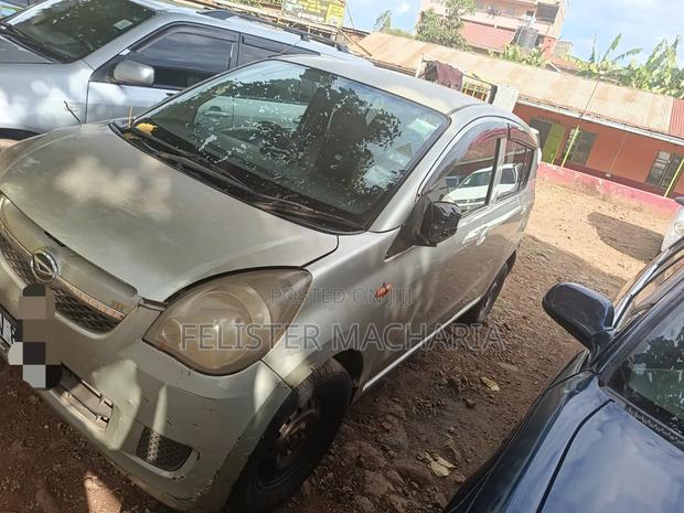 Daihatsu Mira 2013 Gold