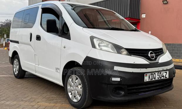 Nissan NV200 2018 White