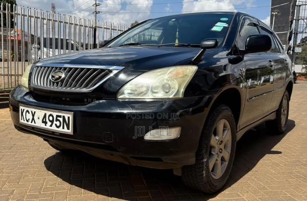 Toyota Harrier 240G 2012 Black