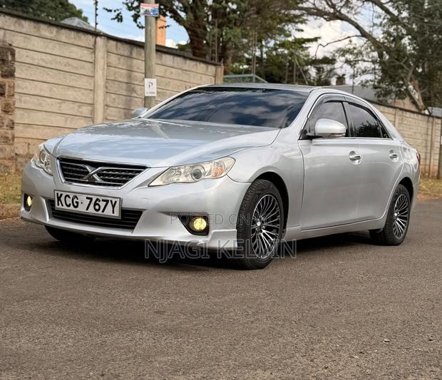 Toyota Mark X 2.5 AWD 2010 Silver